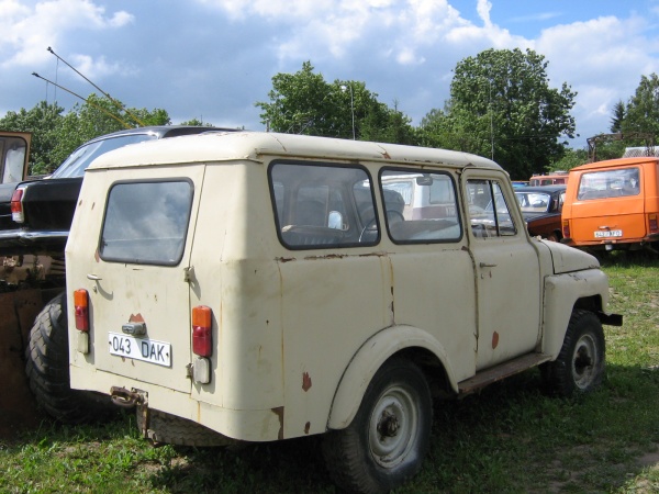 Nuia UAZ-469B