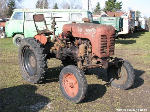 traktor ХТЗ-ДТ-14