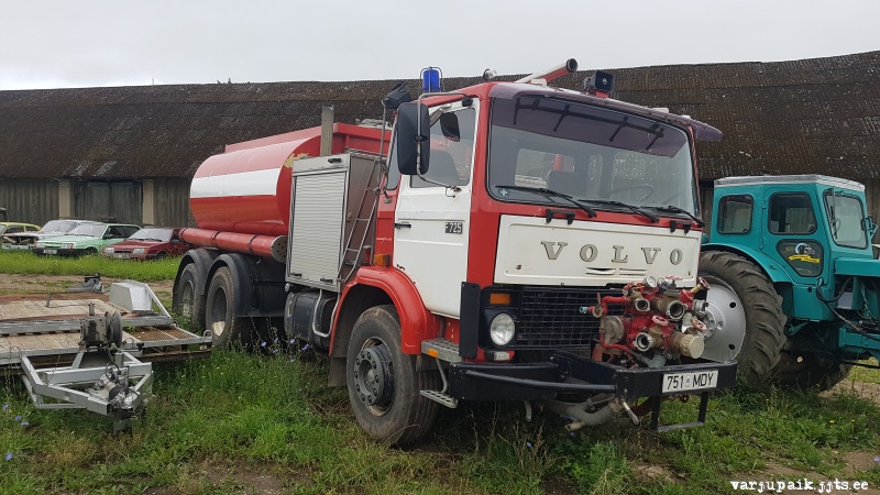 tuletõrjeauto Volvo F7 6x2